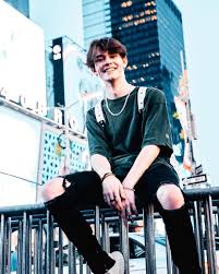 Anthony Reeves Biography Age Net Worth Height Single Nationality Anthony Hot Emo Boys Antony