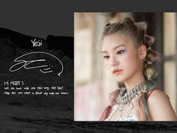 Itzy Yeji Itunes Digital Booklet Not Shy Wanita Gaya Korea Korea
