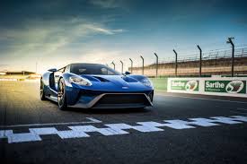 Ford Gt Look Superbe Finition Spartiate Mais Design Global Et Style Enthousiasmants Ford Gt Ford Sports Cars Ford Sport