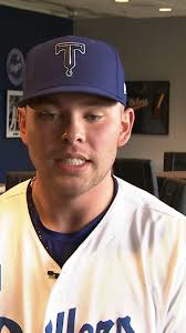 Tonight's 918 Chiropractic Play of the Game goes to Imanol Vargas who hit a  427-foot home run! 🔥