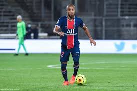 Coté fb barcelone, on sait que l'année est difficile avec une cinquième place inhabituelle en liga. Psg Pour Rafinha La Remontada Doit Etre Une Motivation
