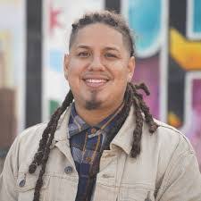 Shane Summers's Instagram, Twitter & Facebook