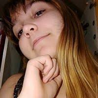 Larissa Hendrickson's Instagram, Twitter & Facebook