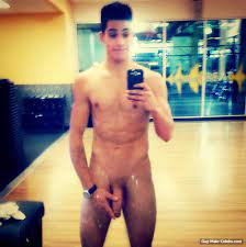 Marvin Cortes Shooting His Cock In The Mirror (Fake With Jethro Wallace  Body) - Gay-Male-Celebs.com