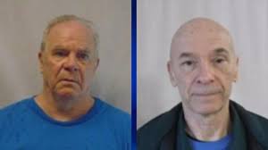 So my name is john raptis but I go by jdubb or j.w...I was borned and  raised in Cambridge, Ohio. I'm 34 years old and my birthday is in July. I'm  6'3