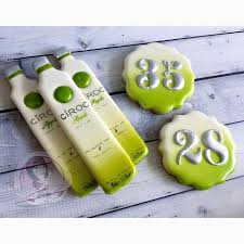Greeks N Sweets Ciroc Apple For A Birthday Celebration Creative Cookies Ciroc Yummy Cookies
