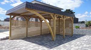 Carport Fur Ein Auto Eine Seite Und Die Ruckwand Mit Rhombus Sichtschutz Elementen Geschlossen Carport Carports Carport Holz