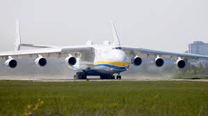 Последние твиты от antonov airlines (@airlinesantonov). El Avion Mas Grande Del Mundo El Antonov An 225 Transporta Un Cargamento De 117 Toneladas Rt