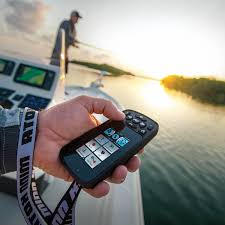 Mega down imaging lets you see underwater. I Pilot Link Remote Bluetooth Minn Kota Motors