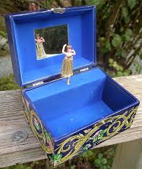 Sankyo acrylic circle wind up music box : Pin On The Odd Old Tried N True Etsy Shop