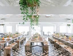 Mother S Day Brunch In Malibu For Mamas Day Off Inspired By This In 2020 Brunch Decor Mothers Day Brunch Brunch Table