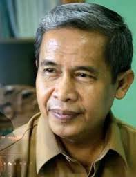 Tuhan Ada atau Tidak? Mencari Jawaban dalam Does God Exist