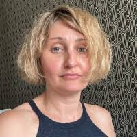 Dina Rael's Instagram, Twitter & Facebook