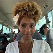 me listening to my future unknown gym rat bookworm car enthusiast soft  spoken big bicep beautiful eyes husband tell me stories about his life  before i met him