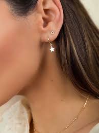 Really Like These Diamond Earrings Diamondearrings Huggie Earrings Gold Ear Jewelry Huggies Earrings