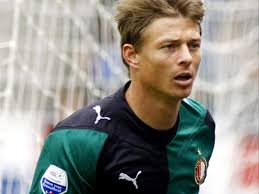 Aug 25, 2021 · hogyan kell mondani jon dahl tomasson angol? Finished Feyenoord S Jonathan De Guzman Jon Dahl Tomasson Resume Squad Training Goal Com