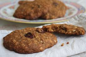 Biscuits Aux Flocons D Avoine Et A La Melasse La Melasse Et Le Chocolat Font Un Des Plus B Oatmeal Raisin Cookies Chewy Pumpkin Oatmeal Cookies Raisin Cookies
