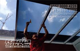 Agar menambah kesan luas dan nyaman pada ruang keluarga. Jual Kaca Film Gedung Rumah Anti Panas Kaca Film Tempat Jual Kaca Film Dan Pasang Kaca Film Gedung Rumah Anti Panas Dan Anti Radiasi Radja Sticker