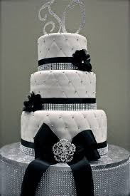 Black And White Wedding Cakes With Bling Pin By Susan Pastrygirl Scott On Pastrygirl S Dessert Pictures Bling Cakes Black And White Wedding Cake Wedding Cake Navy