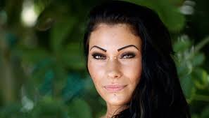 Sasha raser: Isabella tænker sig ikke om!