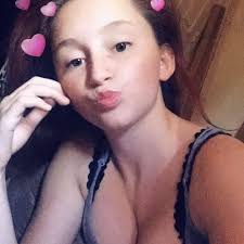 👉 📲 WHATSAPP SINGLE CHAT457 Sé que ya soy una mujer mayor, y que  posiblemente ya no sea tan atractiva como antes , pero si alguien quiere  conocerme me haría muy feliz 💖💕