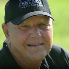 Don Markham, acclaimed football coach and guru of the double-wing offense,  dies at 78