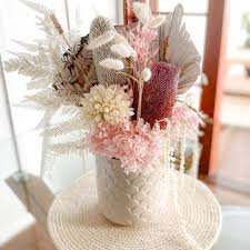 My flower man's arrangements are simple, minimalistic and always feature natives paired with imported flowers. Dried Blooms Samantha S Flowers By Design