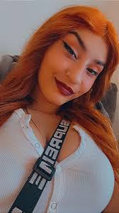 🔥 Hi, my name is Isa! I'm a Twitch & TikTok livestreamer! I mostly play  GTA RP and love horror & indie games. On our way to 1K