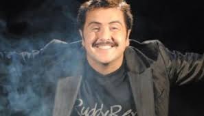 Viernes de dobles” y el humor de Rudy Rey son los panoramas para este fin  de semana en Enjoy Pucón