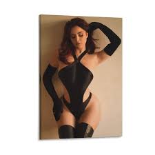 Amazon.com: WIOLPCH Demi Rose Sexy Poster Big Boobs Hot Bikini Poster 83  Canvas Painting Wall Art Poster for Bedroom Living Room Decor Poster For  Living Room Bedroom Office Decor 12x18inch(30x45cm), Frame-style: Posters