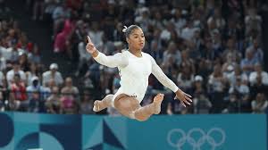 Simone Biles, Suni Lee back Jordan Chiles amid Paris Olympics bronze medal  controversy