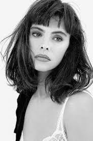 Movie abyss plus si affinites. Mathilda May Profili Sosyallift C