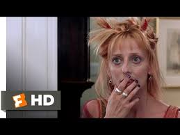 William thacker (played by hugh grant) is a bookseller at a shop in the notting hill district in west london. R I P Notting Hill Actress Emma Chambers