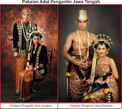 Seiring dengan perkembangan zaman, model pakaian batik pun kian beragam. 12 Nama Pakaian Adat Jawa Tengah Beserta Gambar Dan Penjelasannya