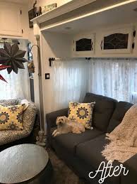 30 Exclusive Photo Of Rv Living Room Decorating Ideas For Comfortable Trip Camper And Travel Penitifashion Rv Living Room Rv Living Full Time Remodeled Campers