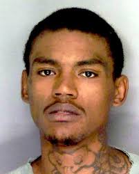 Police: Man stabs woman as she holds 6-month-old baby