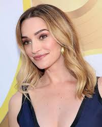 ‘There's more story to tell’: ‘Ginny & Georgia’ star Brianne Howey
