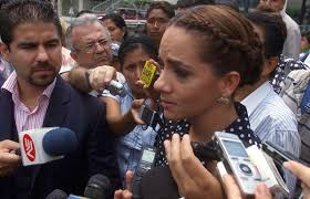 Juez multa a El Universo por publicar fotos de niños Bucaram-Pazmiño