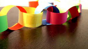 Kinder werden heutzutage überhäuft mit spielzeug, das noch dazu fertig abgepackt aus dem geschäft kommen. Girlanden Basteln Basteln Mit Kindern Fur Fasching Girlanden Selber Machen Youtube