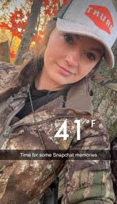 Hannah Barron Taking tree stands down today cap:  https://bookonboard.com/disneyland-outfit-ideas-for-dads/