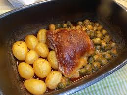 Putenoberkeule Knusprig Aus Dem Backofen Von Mela74 Chefkoch Rezept Putenoberkeule Putenoberkeule Rezept Putenkeule Rezepte