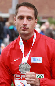He finished ninth at the 2002 world junior championships. Vitezslav Vesely Atletika
