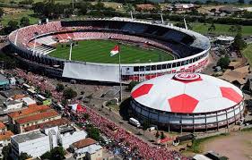 No holiday without live football? Inicial Atividades Porto Porto Alegre Estadio Futebol Sport Clube Internacional