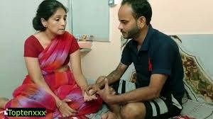 Village Kamwali Hidden sex with Bachelor Boy! Reality Sex - XNXX.COM