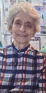 Amelia Roberts's Instagram, Twitter & Facebook