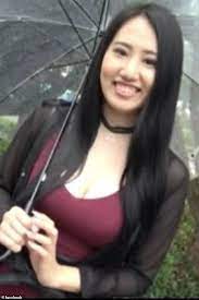 Javnost i tamošnji mediji upirali su prstom u njegovu tadašnju ženu, porno glumicu saki sudo (22) da je kriva za smrt milionera. Japanese Widow 25 Poisoned Her Millionaire Husband 77 Who Boasted Of Wooing 4 000 Women Daily Mail Online
