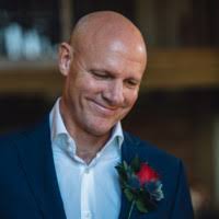 100+ "David Hands" profiles