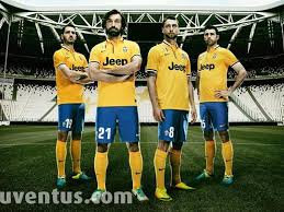 Uniforme del juventus y equipamiento oficial. Juventus Apresenta Novo Uniforme De Visitante Nas Cores Amarela E Azul Goal Com