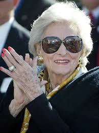 Dolores Hope, Widow of Bob Hope, Dead at 102