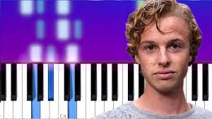 Lagu ini dirilis pada 2018 sebagai singel dari album yang bertajuk yours yang memuat sepuluh lagu di. Isak Danielson Always Piano Tutorial Youtube